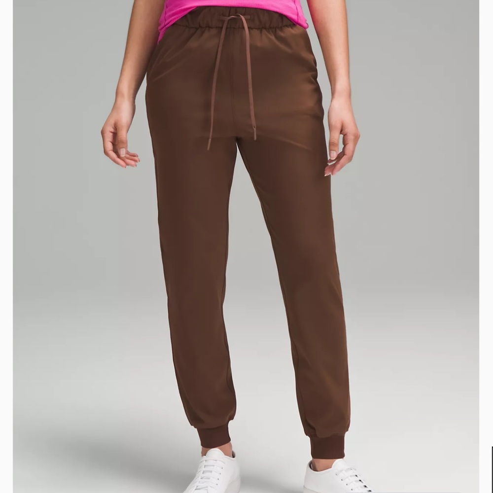 Lululemon joggers
